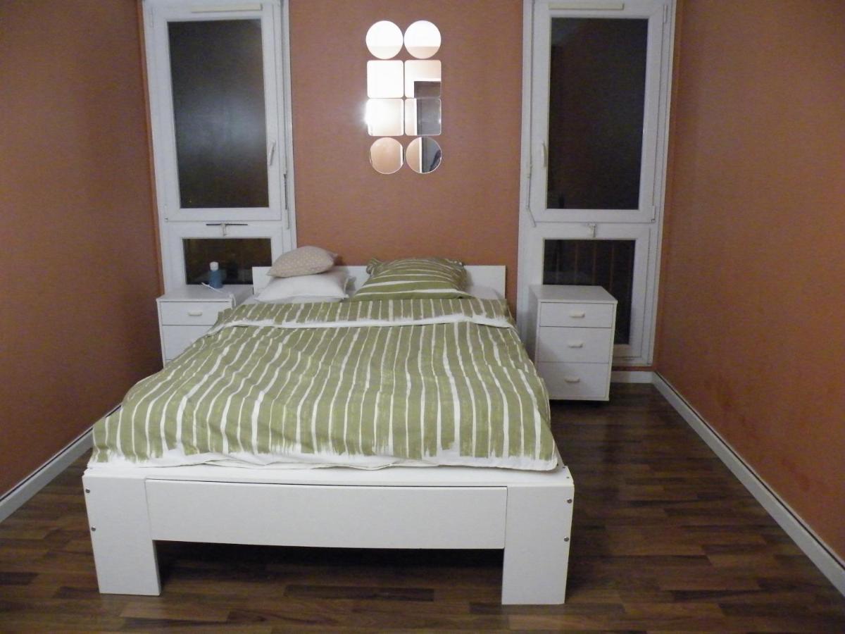 Appartement F3 -Plaisir Moins Cher - Jusqu'A 8Personnes Le Mée-sur-Seine Exteriér fotografie